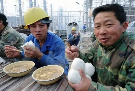 중국 농민공들의 생활