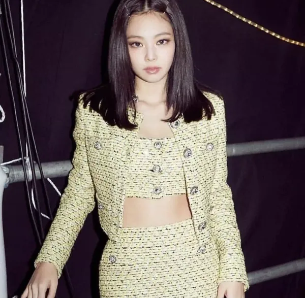 제니 vs 조이 같은 옷으로 패션 대결