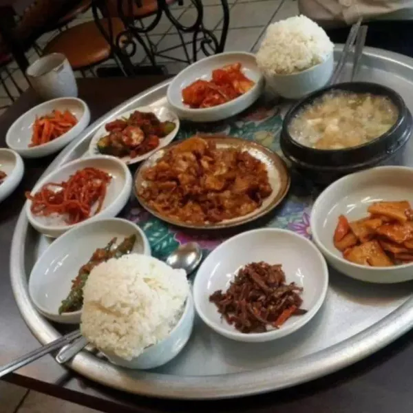 식당 단골 만드는 비법