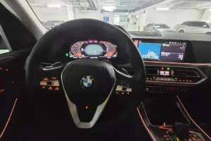 한결같은 BMW 실내