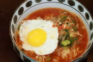 라면 먹을때 항상 이걸로 싸움