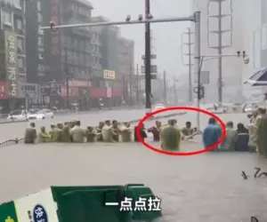 중국 천 년에 한번 올 정도의 폭우